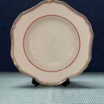 Kasutatud sügavam kauss.