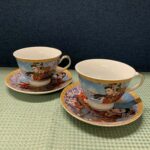 2 jaapani mustriga tassi.